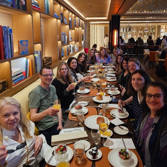 Clothing, jewelry and Bags - Picture 17 of 17